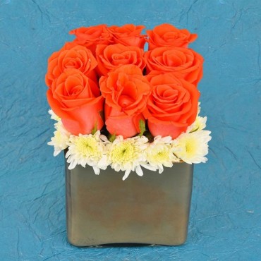 Orange Roses In A Vase Bouquet 